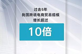 Chúng ta phải giúp Oanh Ca chuyền bóng dễ dàng hơn.