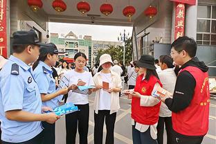 图片报：泰尔齐奇不满多特前锋，本赛季联赛进球相加不到凯恩一半